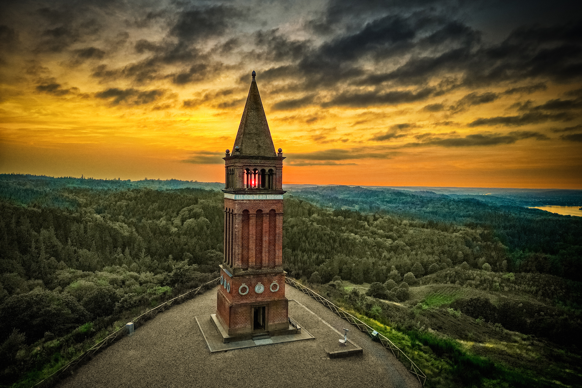 Himmelbjergtårnet